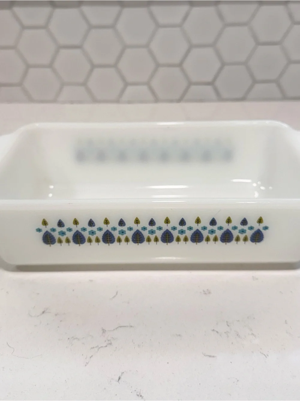 Vintage Anchor Hocking Fire King Alpine/Swiss Chalet Milk Glass Baking Dish